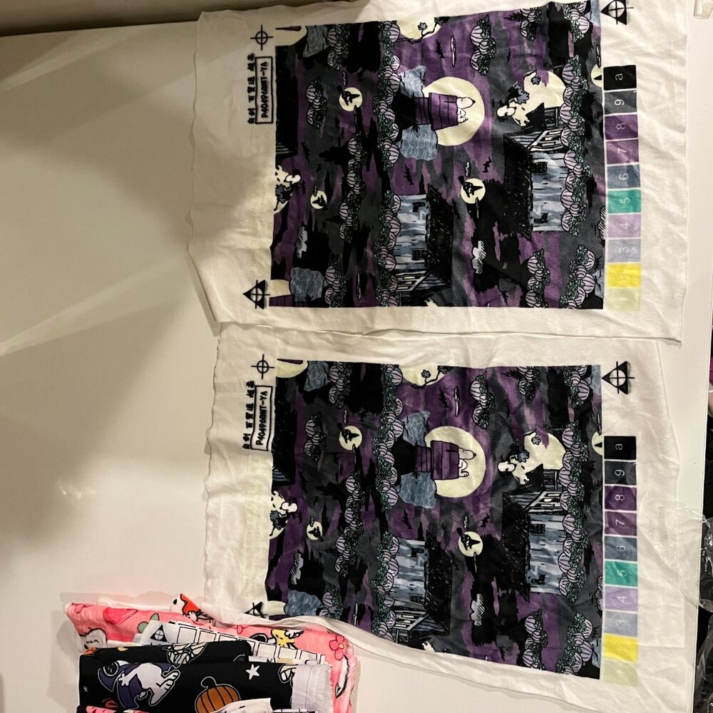 19 pc snoopy upcycled scrap fabric - bundle 4 - Picture 2 of 10